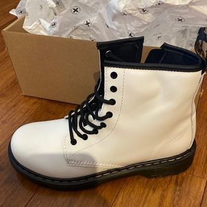 Dr Martens Romario White Kids 4/5